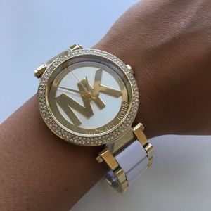 mk6313 watch